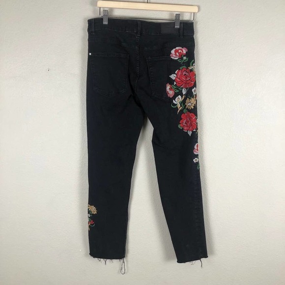 Zara Black Straight Leg Jeans with Floral Embroidery - Picture 2 of 15